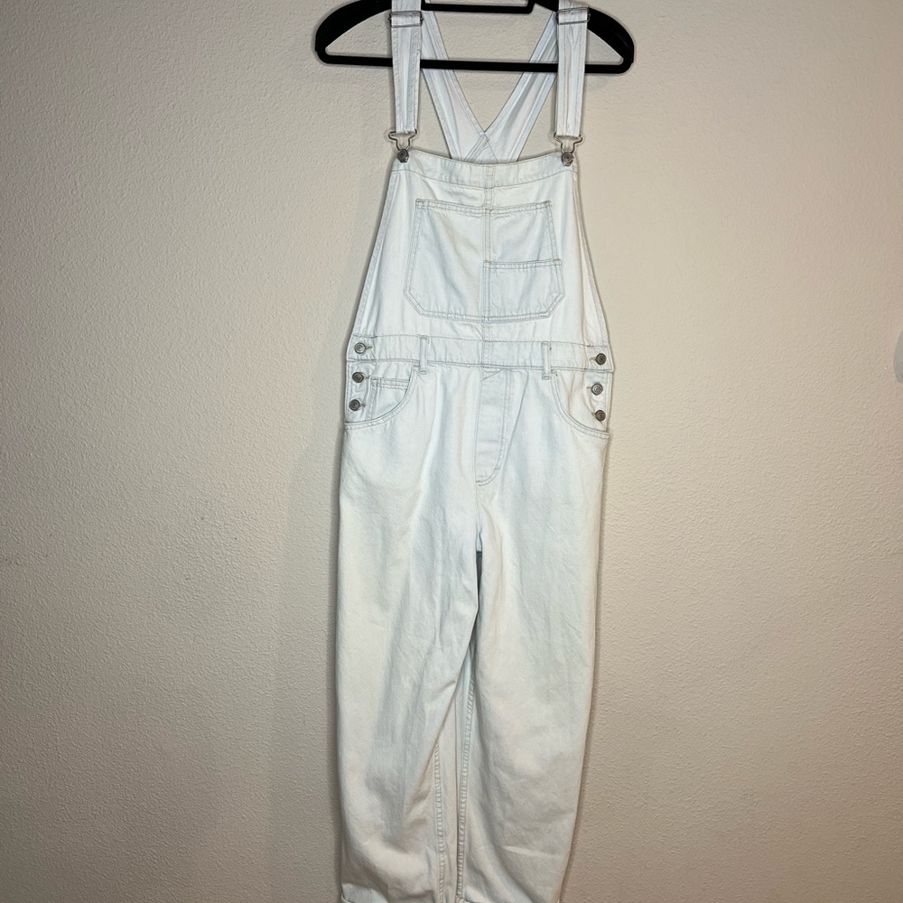 Free People We the Free Ziggy denim overalls LIKE NEW size L -